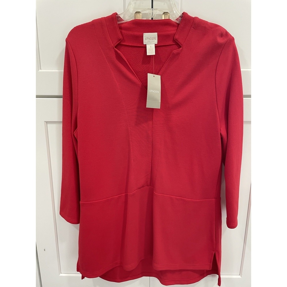 NWT Chico's Women's Red Pullover Versatile Top NORAH‎ notch Neck Size 1 M